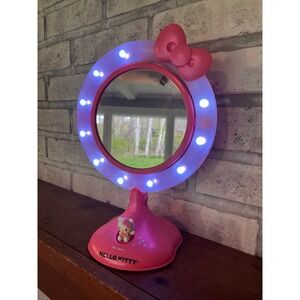 Hello Kitty lighted vanity mirror w/ double-sided‎ rotating mirror